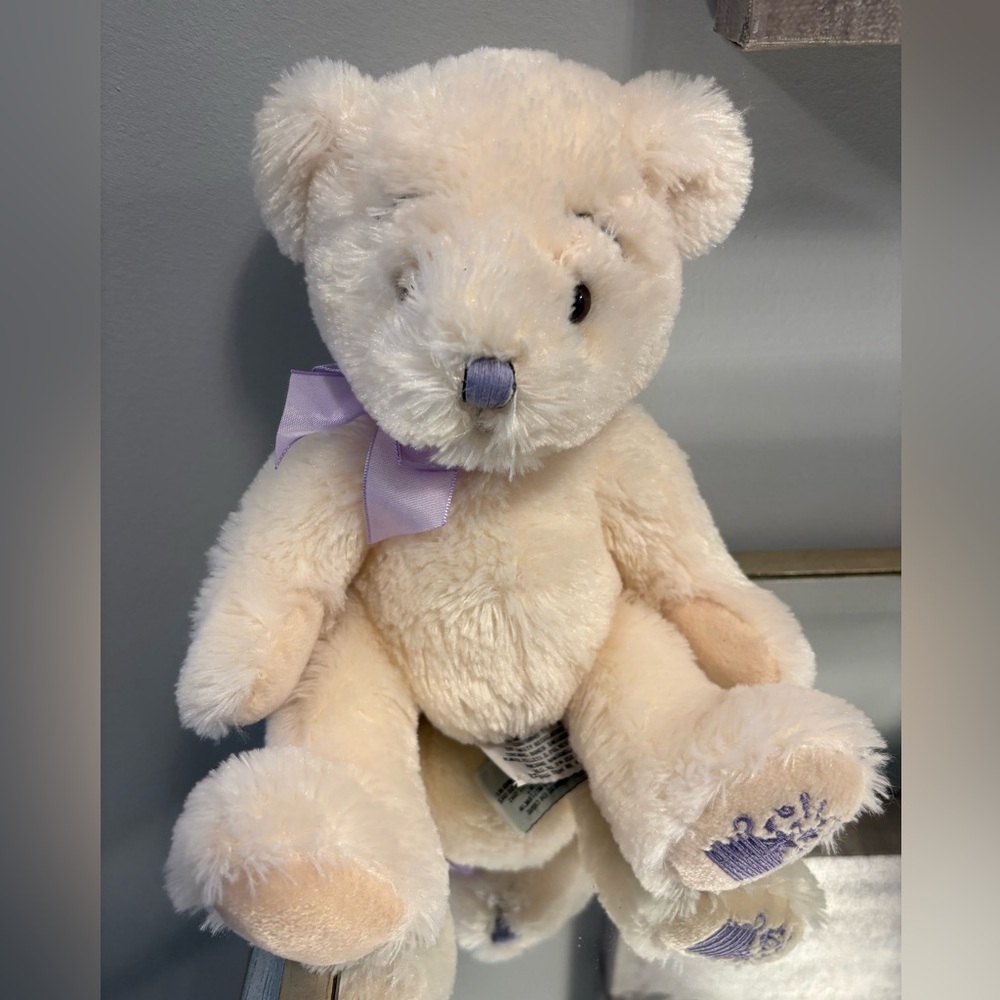 11” Anya creme soft plush bear new with tags ret $59
